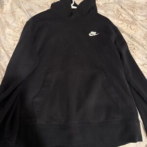 Nike Men's Black Pullover Hoodie